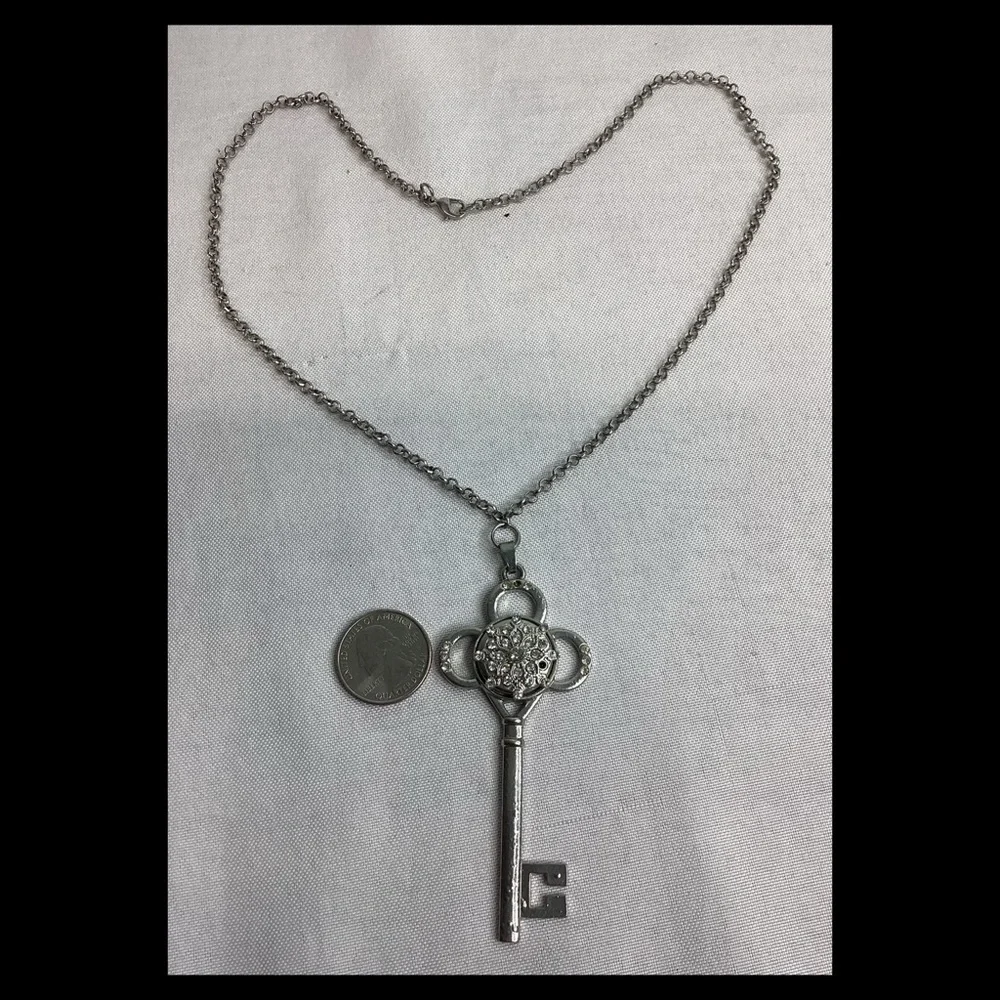 Silver Key Pendant Necklace